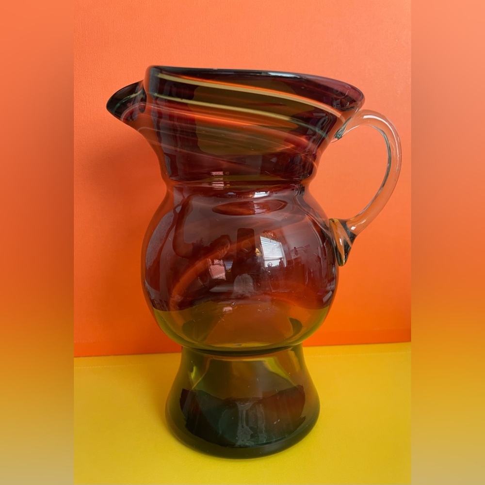 Murano Alessandro Coppola 1977  glass pitcher Swirl Pattern In Color Maroon ￼